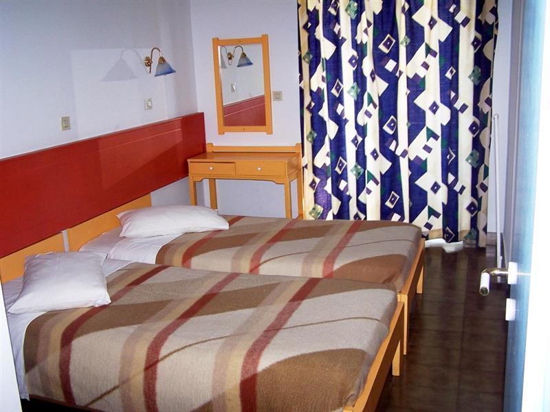 Fantasia Hotel Apartments Cos Exterior foto
