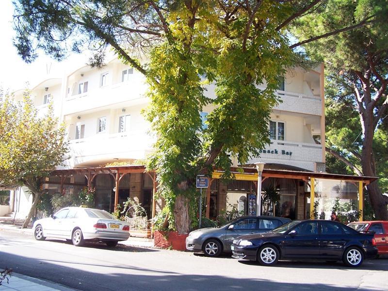 Fantasia Hotel Apartments Cos Exterior foto
